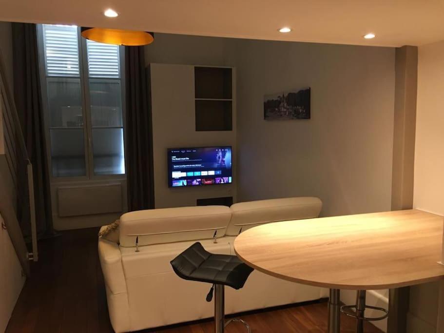 Hyper Centre Orleans : Appartement De Charme エクステリア 写真